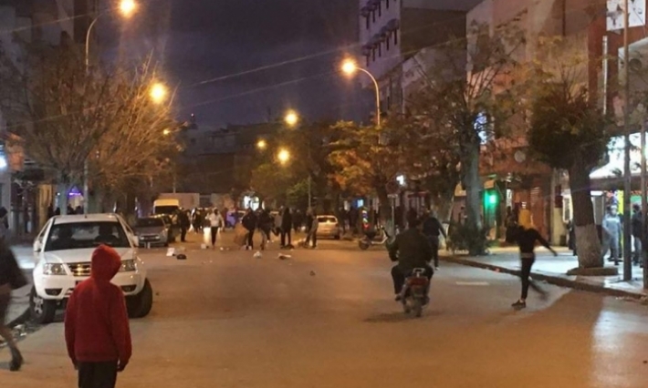 بنزرت: تجدد المواجهات بين الأمن وعدد من الشباب بعد تعمد محاولة خلع وسرقة للمحلات