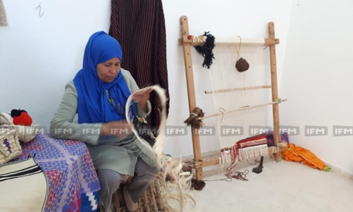 تسجيل عدد من حرفيات توزر في برنامج "احميني"
