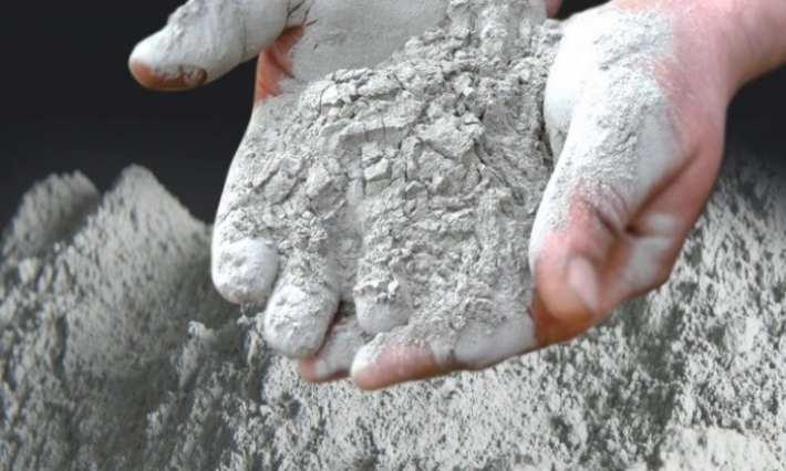 تعطل عدد من المشاريع في ولاية جندوبة بسبب الإسمنت