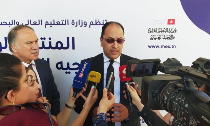 خلبوس يدعو الراغبين في الدراسة بالخارج إلى التثبت من اعتماد الجامعات الأجنبية والتعامل مع الشركات الوسيطة المرخص لها