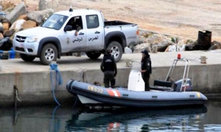 انتشال جثة ثانية تعود لشاب أحد ضحايا انقلاب مركب هجرة غير نظامية بسواحل جربة