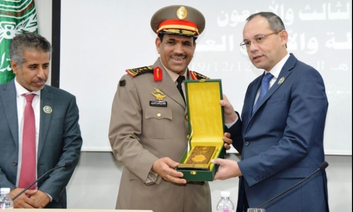 وزير الداخليّة: عدد المشمولين بالإقامة الجبرية في حدود 300 شخص