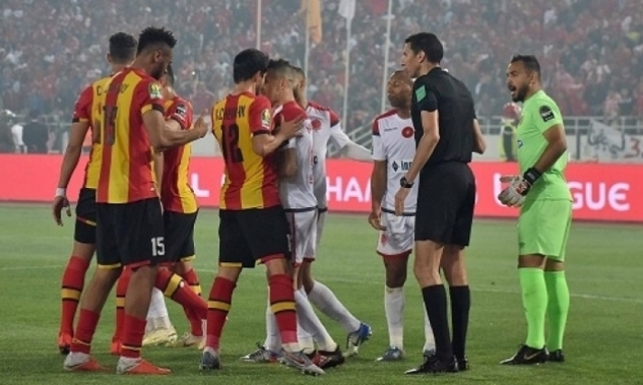  بحجة أن المدرجات غير آمنة: الوداد البيضاوي يطالب الكاف بنقل مباراته مع الترجي الرياضي (وثيقة) 