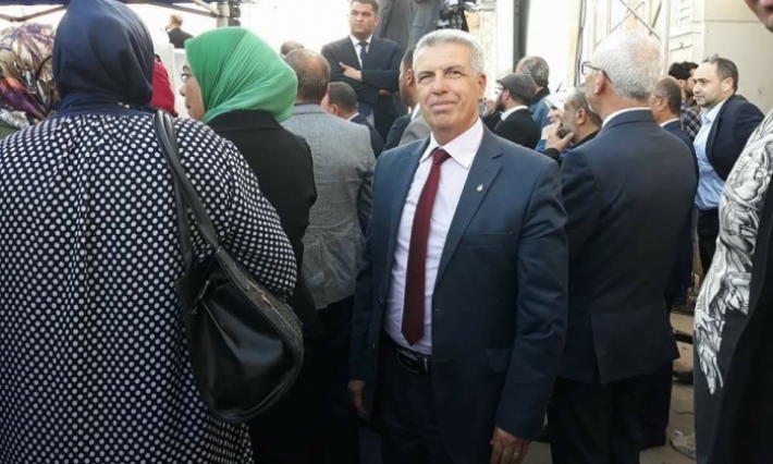 صفاقس: رئيس بلدية العين يعتبر قرار عزله غير دستوري ويلوّح برفع قضية اعتراضية لدى المحكمة الادارية