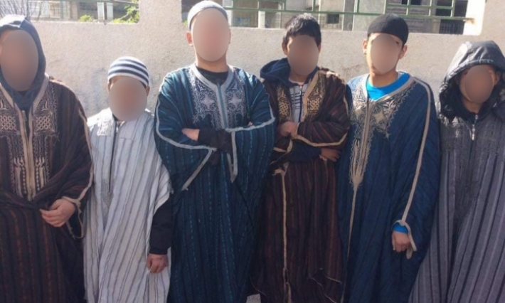 تسليم أطفال "مدرسة الرقاب" إلى أوليائهم