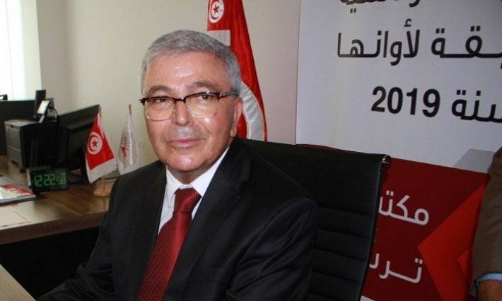 عبد الكريم الزبيدي: كل تونسي مطالب بدفع 9000 دينار بسبب تثقيل كاهل البلاد بالقروض (فيديو) 
