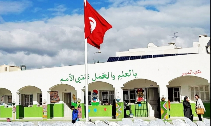 مدرسة الطاهر العياري بالعوينة أول مؤسسة تربوية تعتمد البرنامج النموذجي لاستغلال الطاقة الشمسية