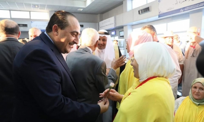 انطلاق أولى رحلات الحجيج التونسيين إلى البقاع المقدسة والشروع في تطبيق مبادرة طريق مكة