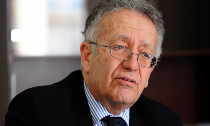 عياض بن عاشور لقيس سعيد: "كن واقعيا لا طوباويا"