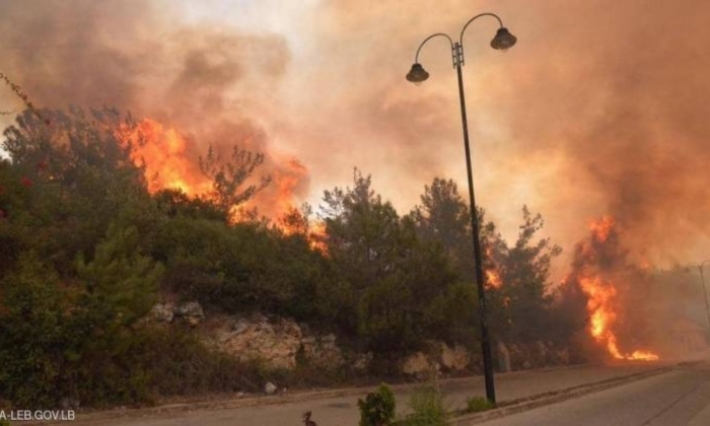 موجة من الحرائق تجتاح لبنان
