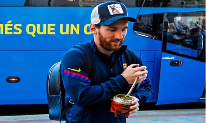 هل يؤجل كورونا مباراة برشلونة ونابولي؟