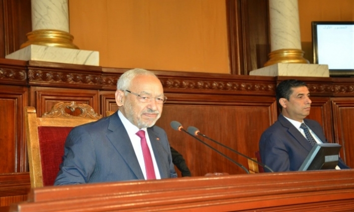 عبير موسي تجلس على مقعد رئيس البرلمان وسيف الدين مخلوف ينعت كتلتها بالوفاق الاجرامي