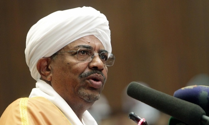 عمر البشير يعترف أمام النيابة: وجودي أمامكم كان بسبب دعوة أحد المظلومين