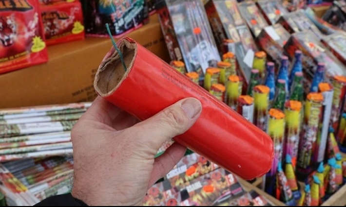 فرنسا: الألعاب النارية تنهي حياة شاب وتتسبب سنويا في 60 إصابة 