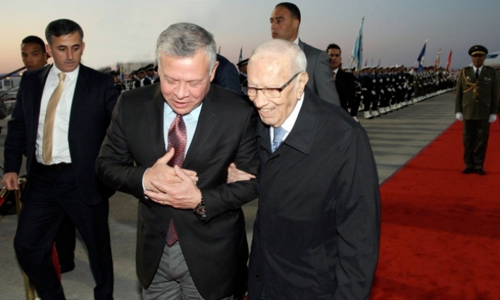 رؤساء الدول والوفود الرسمية يحلون بتونس للمشاركة في الدورة 30 للقمة العربية