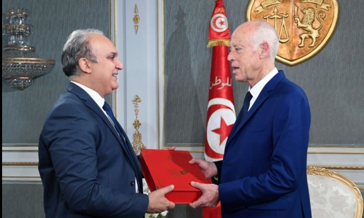 رئيس الجمهورية يستقبل رئيس هيئة الانتخابات