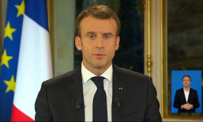  ماكرون يعلن عن إجراءات صارمة لمكافحة فيروس كورونا 