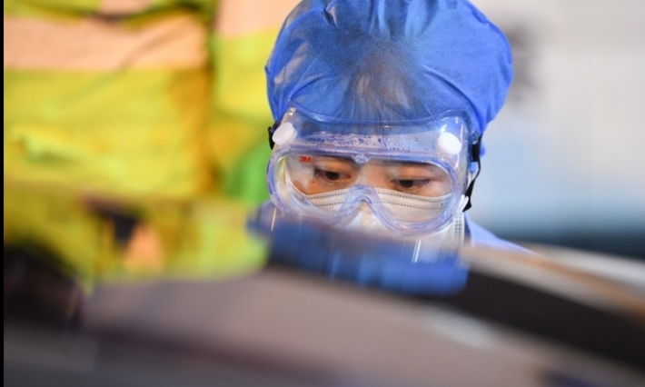 Coronavirus :  plus de 40 000 dans le monde