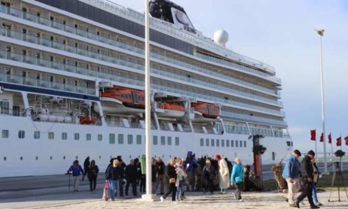 ميناء حلق الوادي: القبض على 100 شخص حاولوا "الحرقة" 