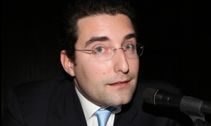 محادثة مع بوبكر بن عكاشة لضرب خصوم الشاهد: العزابي يوضّح