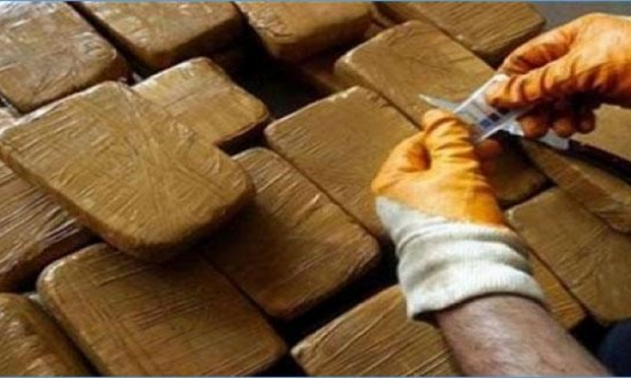 حجز 4 كغ من مخدر "الزطلة" داخل سيارة ليبي بمعبر الذهيبة