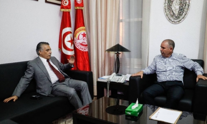 فحوى لقاء نبيل القروي بنور الدين الطبوبي