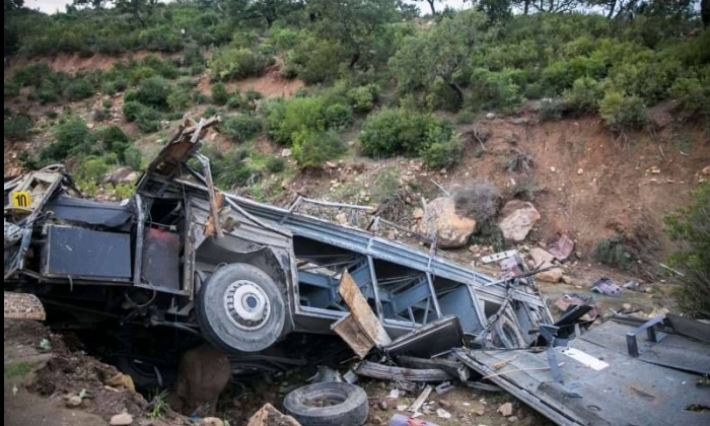 ارتفاع عدد ضحايا حادث عمدون إلى 27 شابا