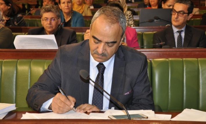 شلغوم: قرار التمديد في الامتيازات القائمة لفائدة الشركات يعد سابقة والحكومة لا ترغب فيه حاليا