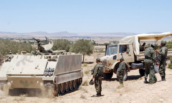 استشهاد عسكري وإصابة ثلاثة آخرين في انفجار لغم بمرتفعات الشعانبي