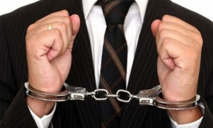 الاحتفاظ بمنسق الهيئة الفرعية للانتخابات بالقصرين بتهمة التحرش الجنسي عبر موقع "فايسبوك"