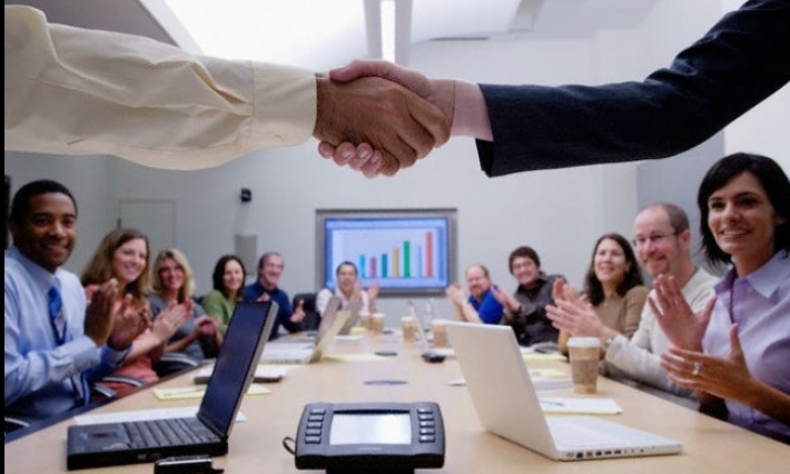 وزارة الصحة تدعو الى تأجيل كل الملتقيات والمؤتمرات المبرمجة خلال هذه الفترة 