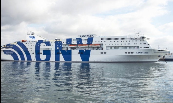    اخضاع كافة ركاب الباخرة القادمة اليوم من ايطاليا الى الحجر الصحي الذاتي