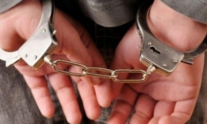 بنزرت: القبض على شخص بتهمة تمجيد الارهاب والاشتباه في انتمائه لتنظيم محضور