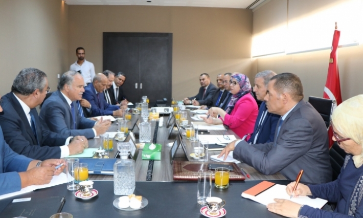 إقرار برنامج عاجل للعناية بالوضع البيئي بالمؤسسات التربوية