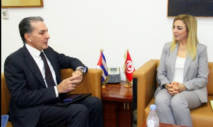 دعم التعاون بين تونس وكوبا في المجال الصحي