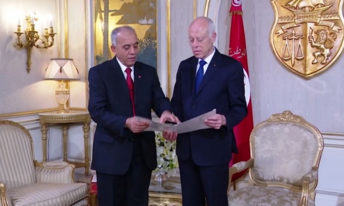 بالفيديو: الحبيب الجملي يقدم تركيبة الحكومة الجديدة لرئيس الدولة