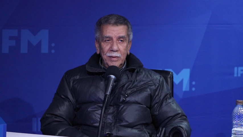 الهادي دنيا: قريبا عندي ديو مع هذا الرابور اللي يعيش البرا