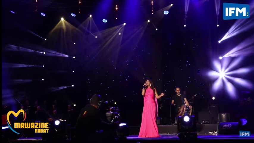  L'ambiance festive  avec la star libanaise Najwa Karam